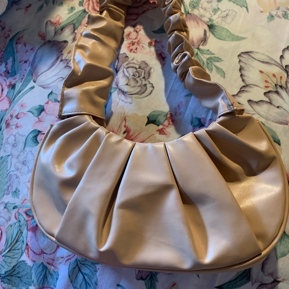 Stylish Tan Ruched Handbag
